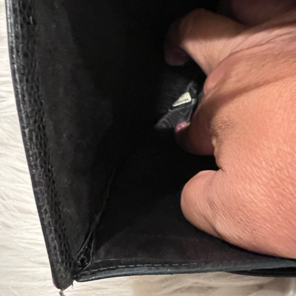 Authentic Chanel Wallets - Picture 8 of 16